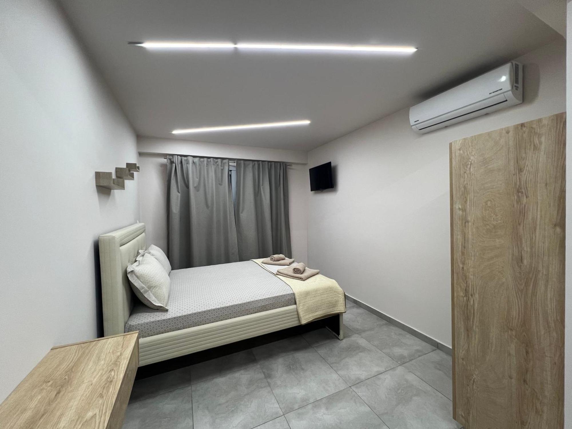 F&M House Semi Basement Ξενοδοχείο Σάρτη Εξωτερικό φωτογραφία