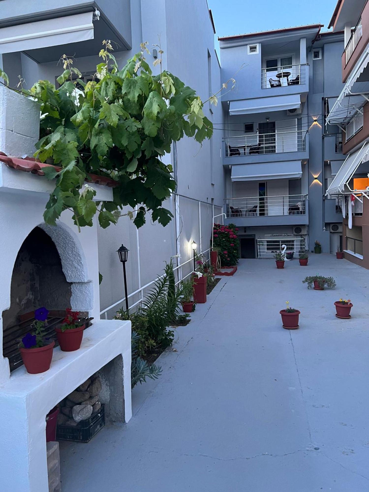 F&M House Semi Basement Ξενοδοχείο Σάρτη Εξωτερικό φωτογραφία